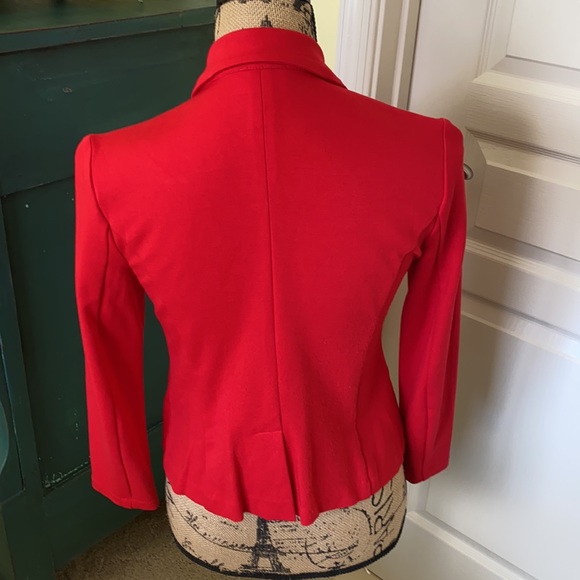 Red Fantastic Fawn Blazer - Picture 3 of 3